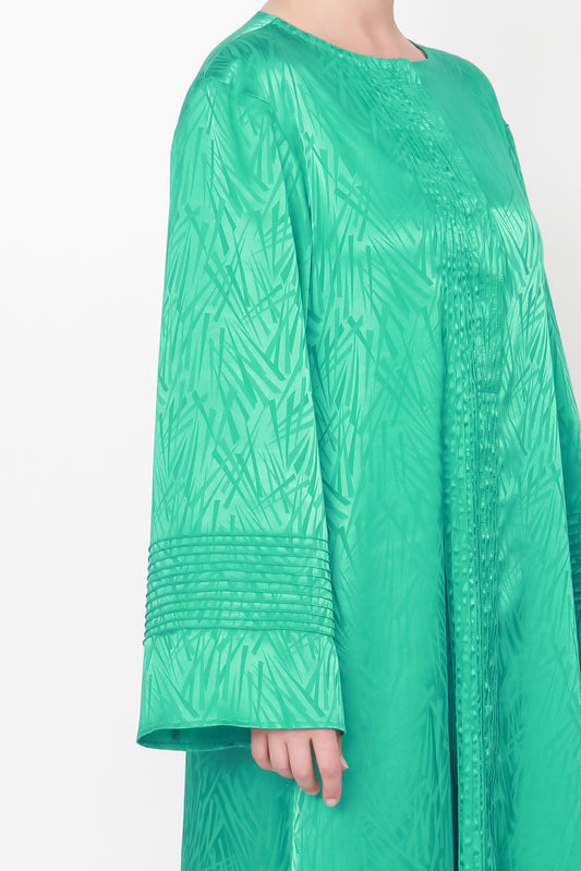 Elegant Green Silk Dress with Placket Opening and Loose Sleeves